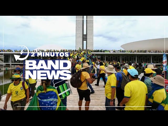 BandNews em 2 Minutos (08/01/23-Manhã) Cerimônia em Brasília relembra hoje os atos de 8/1