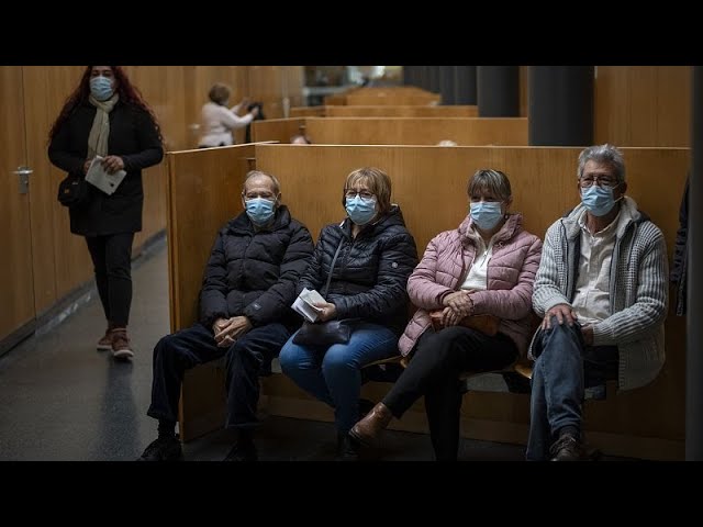 ⁣Spanien führt Maskenpflicht im Gesundheitswesen wieder ein