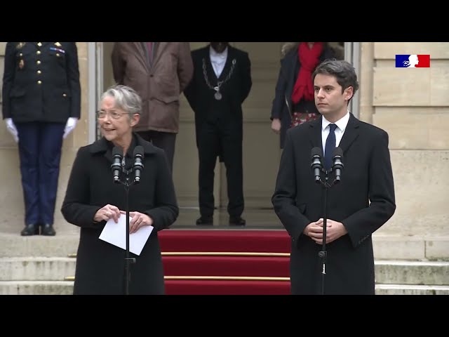 Cérémonie de passation de pouvoir à Matignon entre Élisabeth Borne et Gabriel Attal