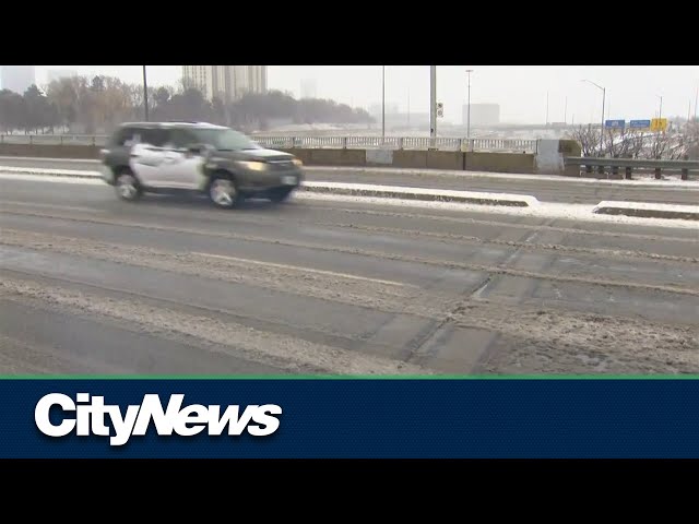 Southern Ontario hit by winter storm