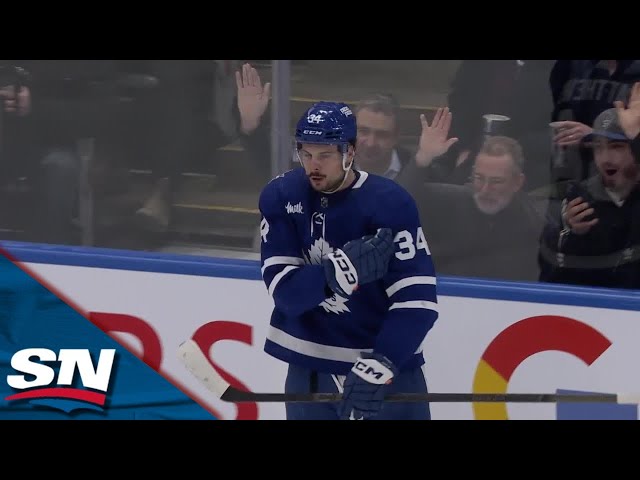 Maple Leafs' Matthews Rockets Home Slapshot From The Corner For His 31st Of The Season