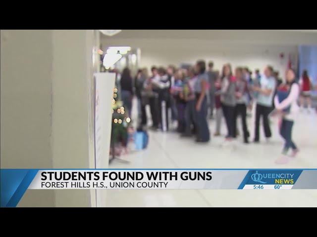 Authorities credit student tip with finding guns at HS