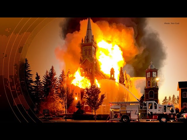 ⁣Depuis 2021, des dizaines d’églises incendiées
