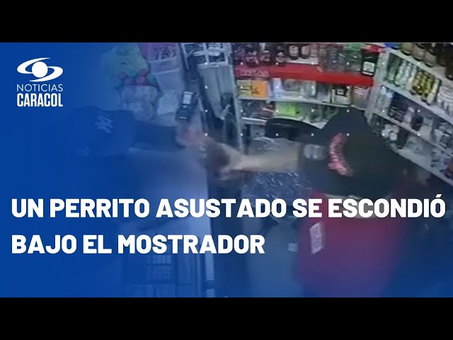 ¡Descarados! Ladrones pidieron botella de licor durante robo en El Carmen de Viboral