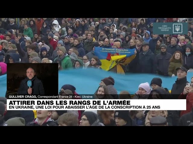 L'Ukraine cherche à attirer sa population dans les rangs de l'armée • FRANCE 24