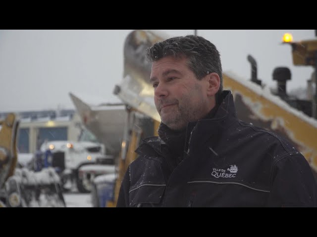 Série de tempêtes : les équipes de déneigement s’affairent