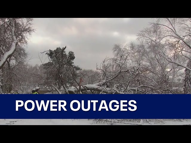 ComEd provides update on power outages impacting tens of thousands across Chicago