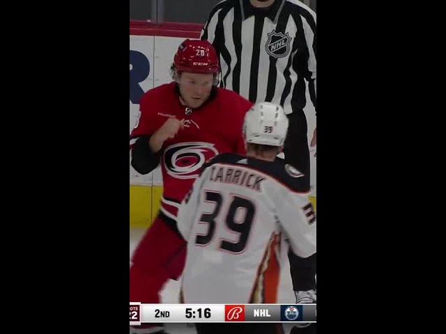 Brendan Lemieux vs Sam Carrick 