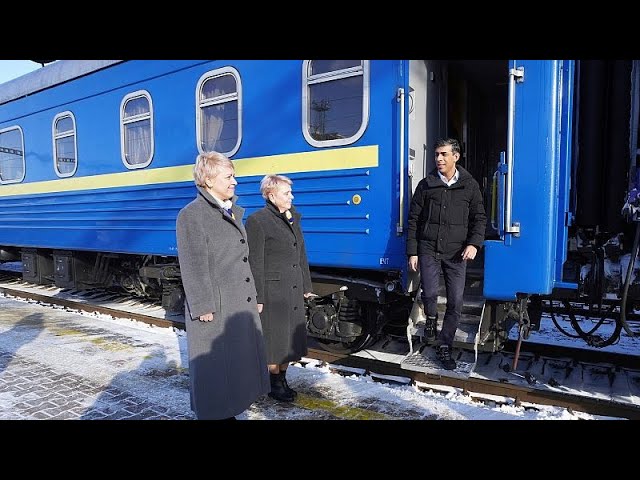 Rishi Sunak pledges €2.9 billion military aid on surprise visit to Ukraine