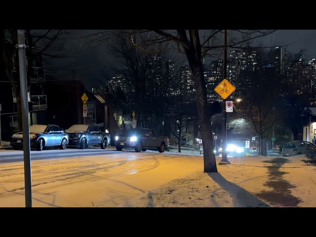 Questions raised into city’s snow preparedness after commuter chaos