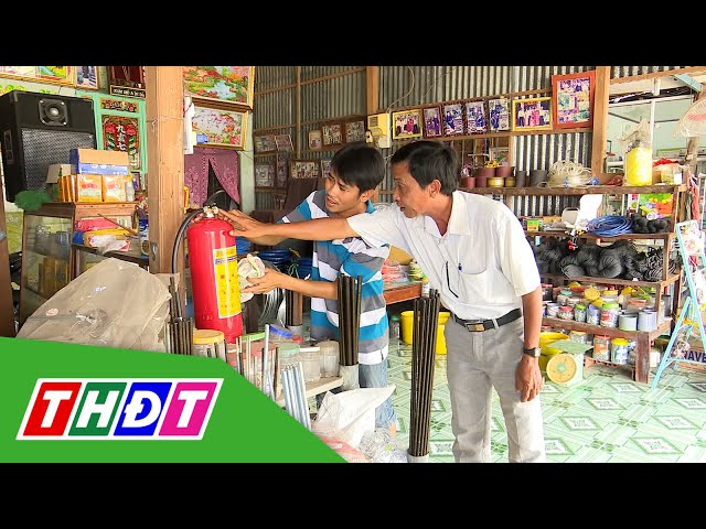 Người dân Đồng Tháp tích cực trang bị bình chữa cháy tại nhà | THDT