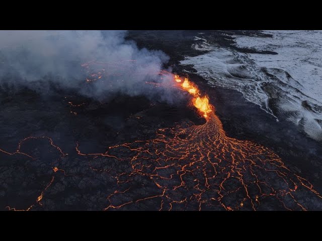 La ciudad islandesa de Grindavik, evacuada de nuevo por riesgo de erupción del volcán