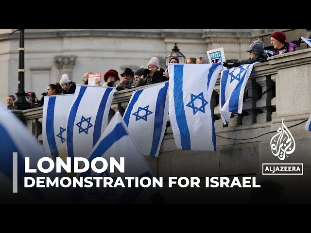 Thousands of demonstrators gathered at Trafalgar Square in support of Israel