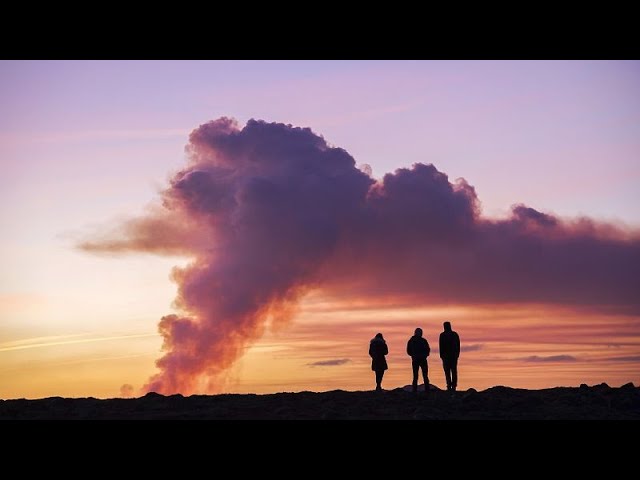 Lava zerstört erste Häuser in Grindavík