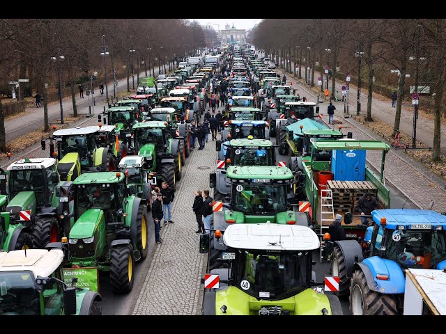 Німеччина: протест фермерів у Берліні German farmers: tractor demo in Berlin Deutsche Bauern demo