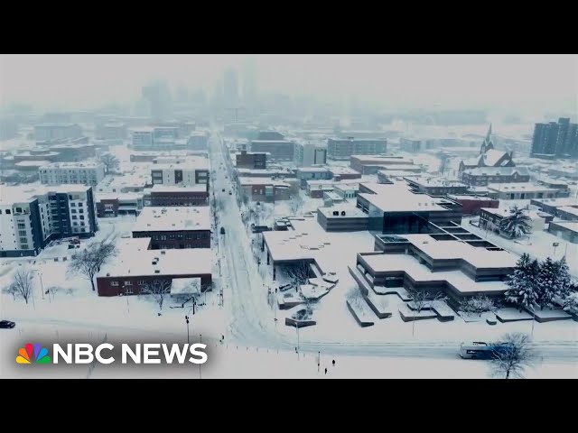 Brutal cold grips Iowa in hours leading up to caucuses