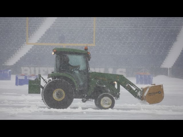 No Comment | La ola de frío en EE.UU. afecta a Nueva York y retrasa un partido de la NFL