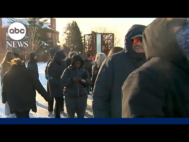 Republican voters brave record-low temperatures in Iowa caucuses