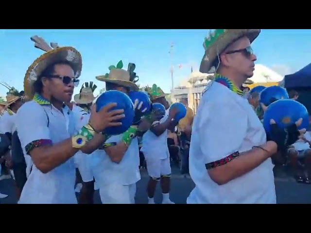 parade carnaval 2024 à Goyave