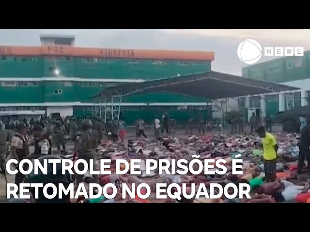 Policias equatorianos retomam controle de prisões