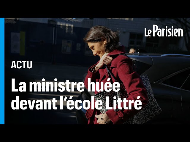 La ministre de l’Éducation nationale huée lors de son arrivée à l’école publique Littré