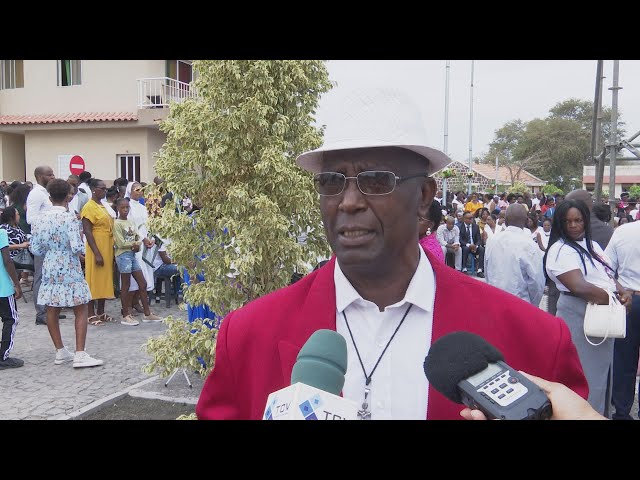 Santo Amaro Abade Tarrafal: Milhares de fiéis cristãos participaram na celebração eucarística