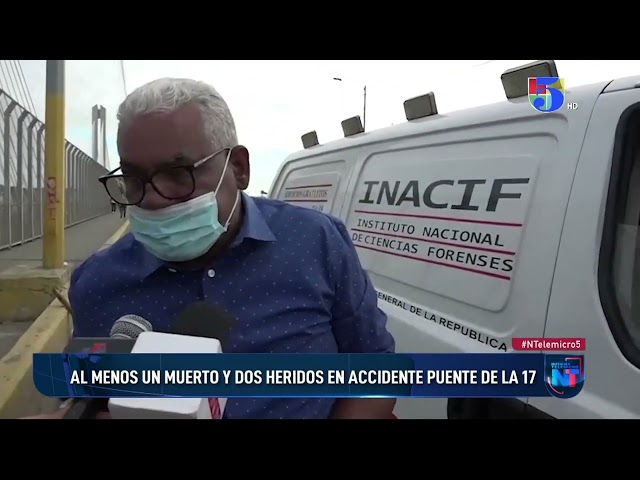 Accidente en puente de la 17 se produjo tras chofer de auto ir en vía, según testigos