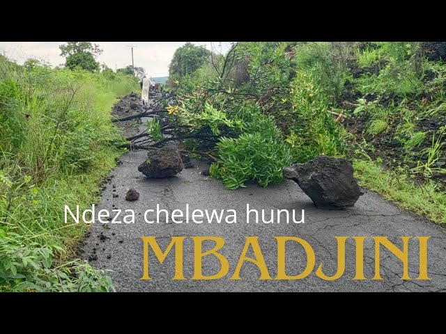 MBADJINI : Les routes sont barrées suite au mascarade électorale, pas d'entrée no sortie