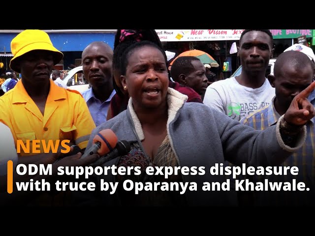 ODM supporters express their displeasure with the truce by Oparanya and Senator Khalwale.