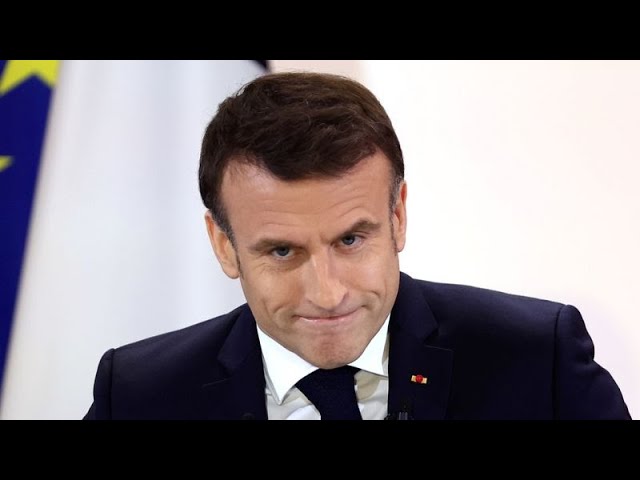 Le président français Emmanuel Macron veut une France "plus forte" pour contrer l'ext