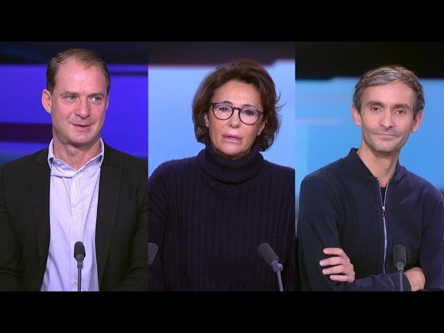 Conférence de presse d'Emmanuel Macron : le chef de l'État prône le réarmement du pays • F