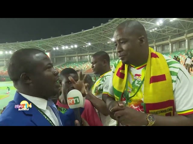 Matin bonheur du 17 janvier 2024| N'Gamblé Konate tend son micro aux supporters Malien à Korhog