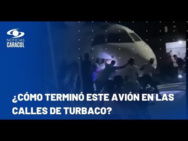 Asombro en Turbaco por avión que apareció andando por las calles del municipio