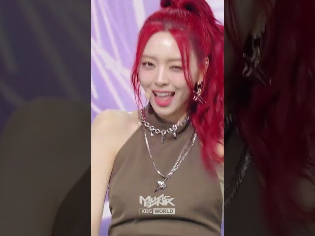 ⁣UNTOUCHABLE - ITZY #UNTOUCHABLE #ITZY #Shorts #MusicBank | KBS WORLD TV