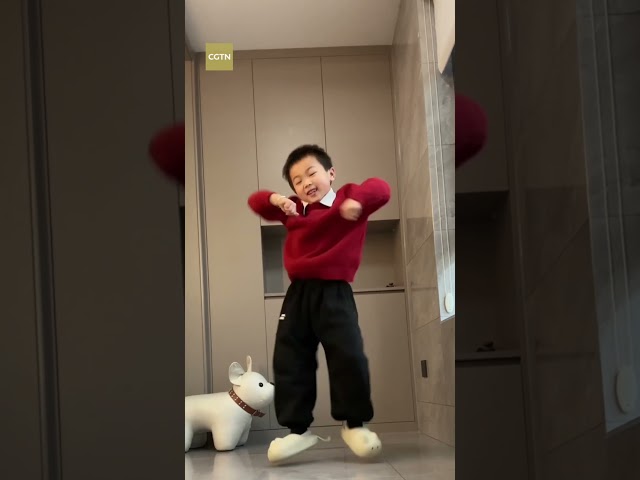 Chinese kid takes on the #LoongYearLoongDance challenge