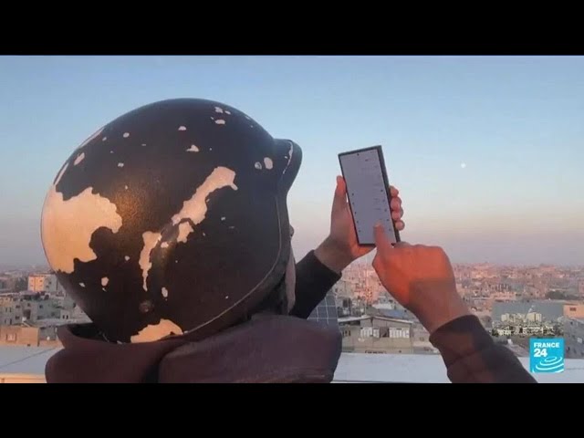 Gaza : après une semaine de coupure, retour progressif du téléphone et internet • FRANCE 24