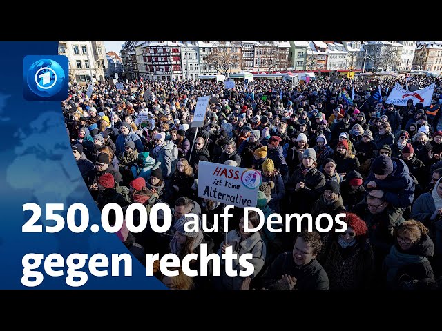 Etwa 250.000 Menschen gehen gegen rechts auf die Straße