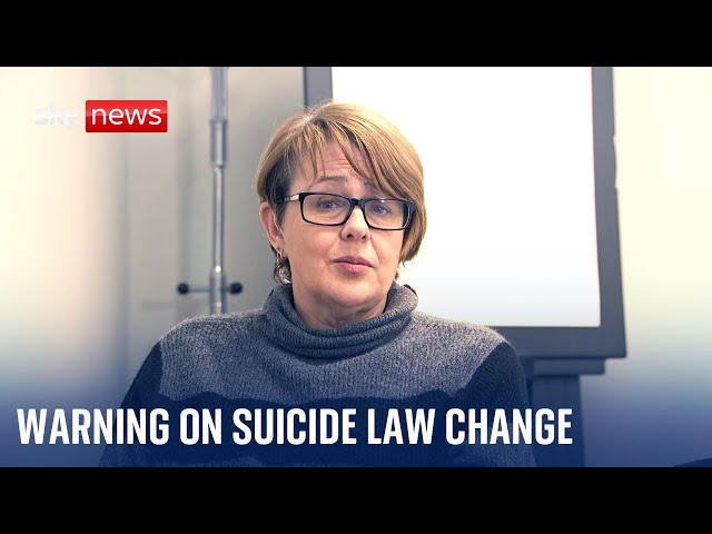 Paralympian Tanni Grey-Thompson warns against assisted dying law change