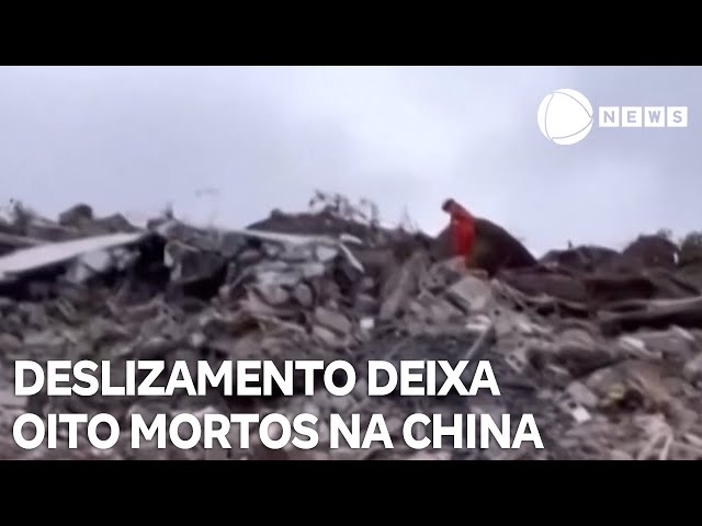 Deslizamento deixa oito mortos e 47 soterrados na China