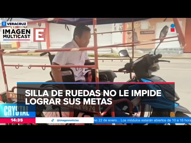 En silla de ruedas motorizada, Iván se gana la vida haciendo mandados