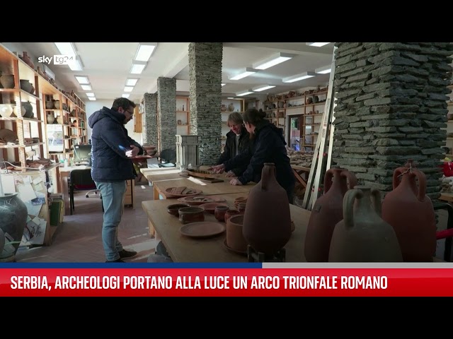 Serbia, archeologi portano alla luce arco trionfale romano