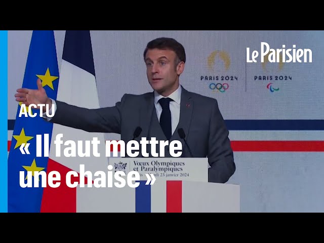 ⁣Une personne fait à nouveau un malaise lors d’un discours de Macron