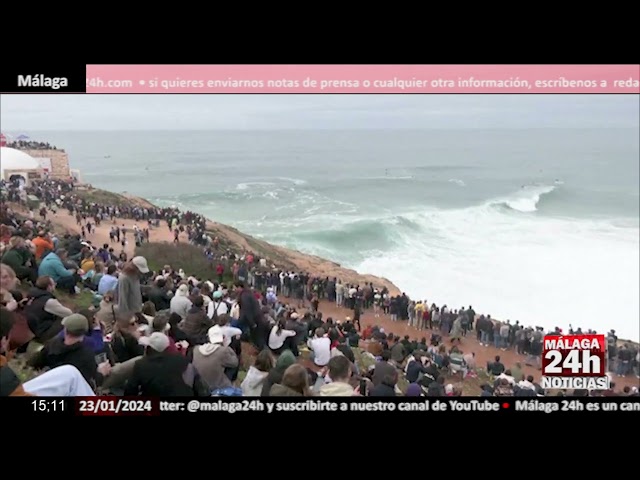 Noticia - Espectáculo surfista en Nazaré