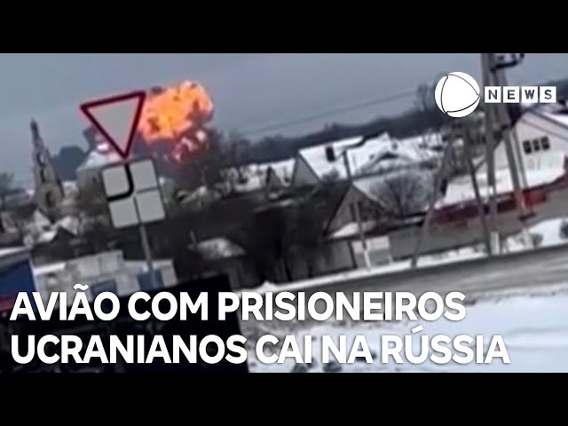 Avião com prisioneiros ucranianos cai e deixa 74 mortos na Rússia