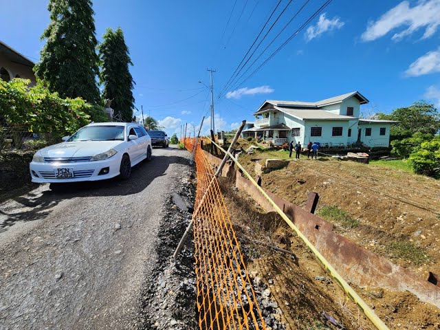 Barrackpore landslip threatens 25 homes