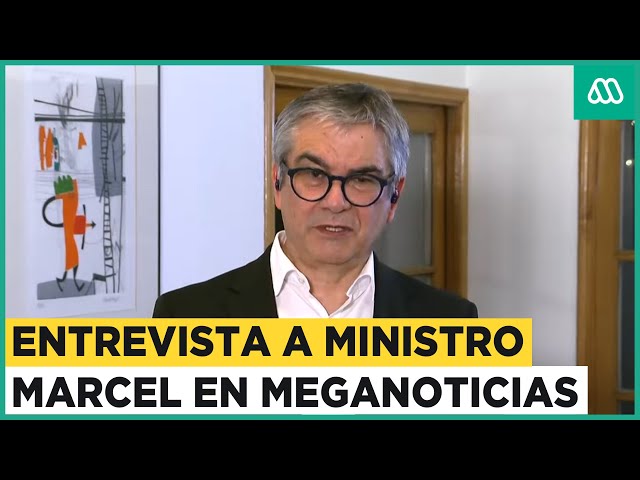 Entrevista a ministro Mario Marcel ante avance de reforma de pensiones en el congreso