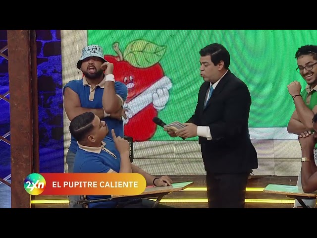 El pupitre caliente concurso de preguntas y respuestas | 2 NIGHT X LA NOCHE