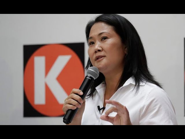 Keiko Fujimori: "Es importante adecuar la Constitución a los cambios del país"