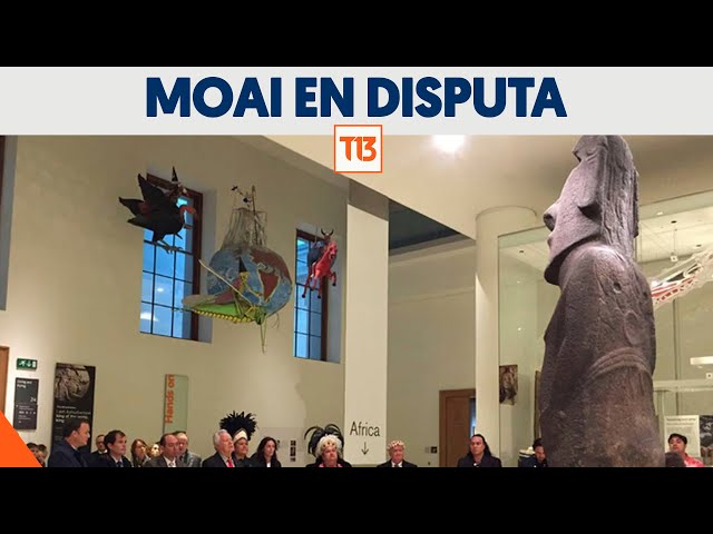 "Devuelvan el Moai": museo británico sufre masivo 'troleo' de chilenos