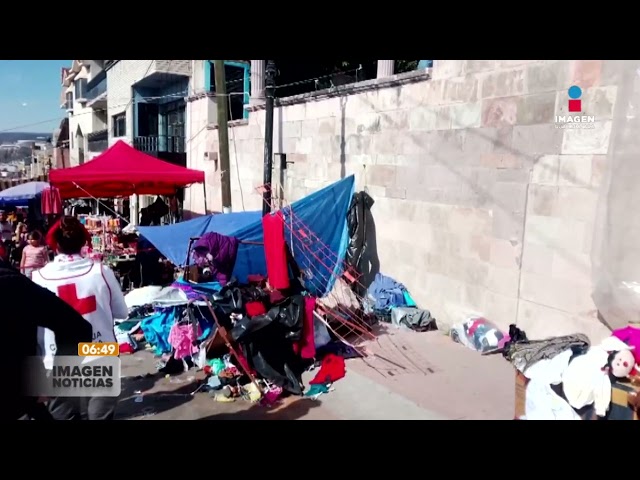 Mujer de la tercera edad es rescatada de incendio